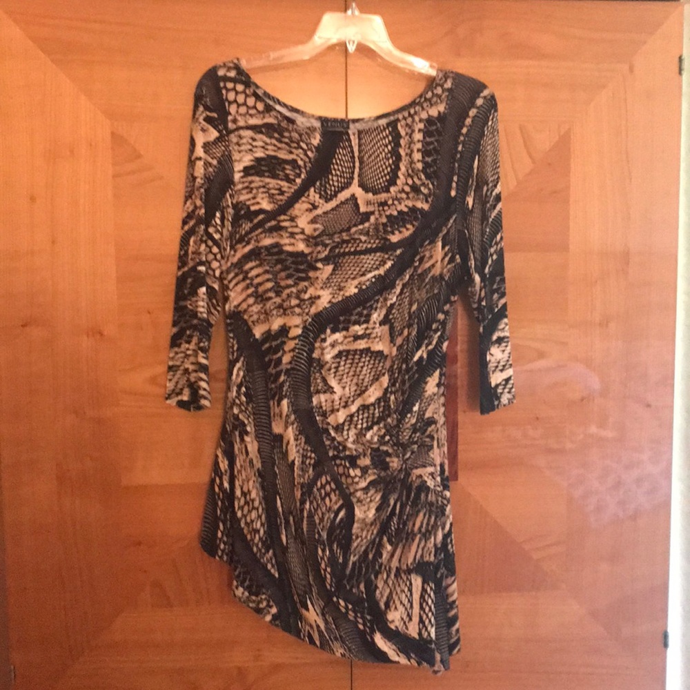 VENUS tunic - Picture 1 of 2